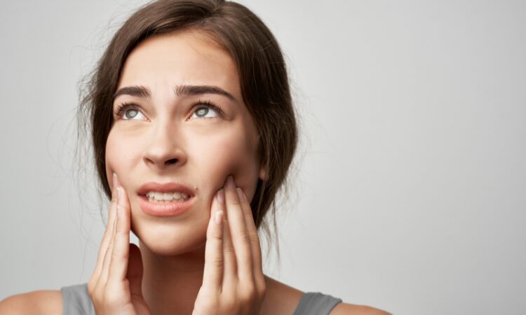 Recognizing the signs of TMJ disorder and other jaw complications early can help prevent long-term discomfort and damage.